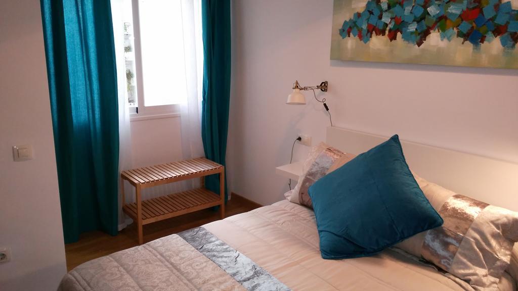 Mitjana Plaza Apartment Malaga Luaran gambar