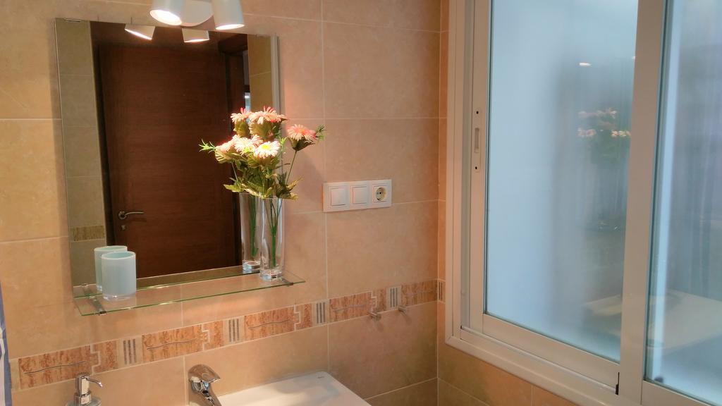 Mitjana Plaza Apartment Malaga Luaran gambar