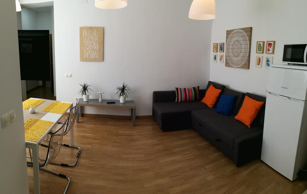 Mitjana Plaza Apartment Malaga Luaran gambar