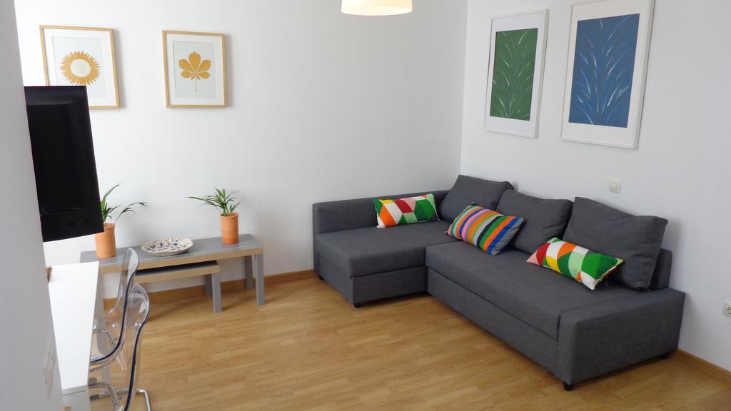 Mitjana Plaza Apartment Malaga Luaran gambar