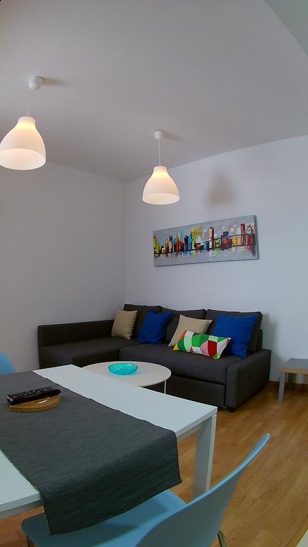 Mitjana Plaza Apartment Malaga Luaran gambar