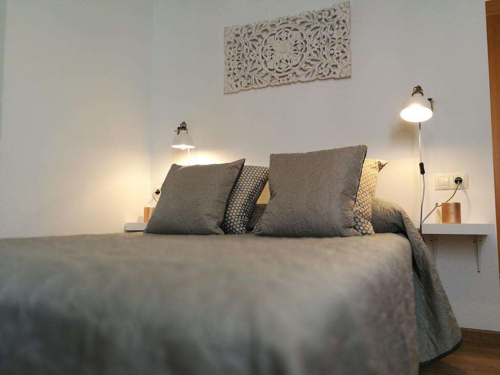 Mitjana Plaza Apartment Malaga Luaran gambar